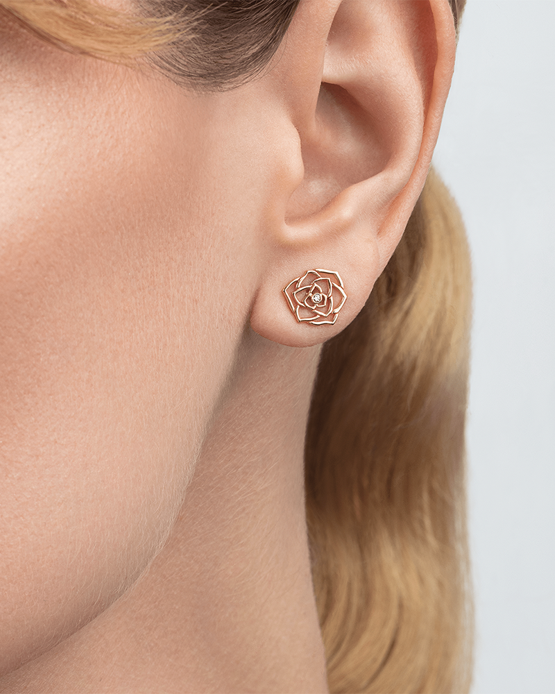 PIAGET ROSE DENTELLE EARRINGS