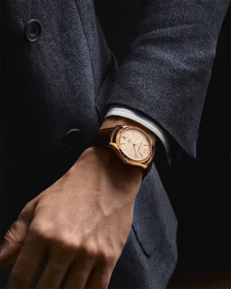 Automatic watch, Date display - 39 mm